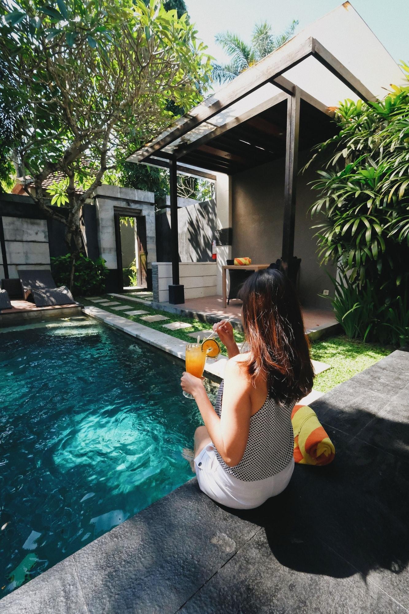 Tonys & - Bali Seminyak